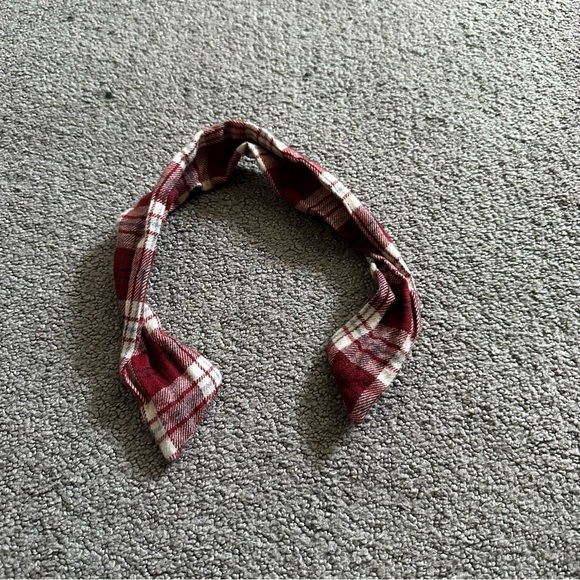 ASOS neck shawl - Picture 2 of 2